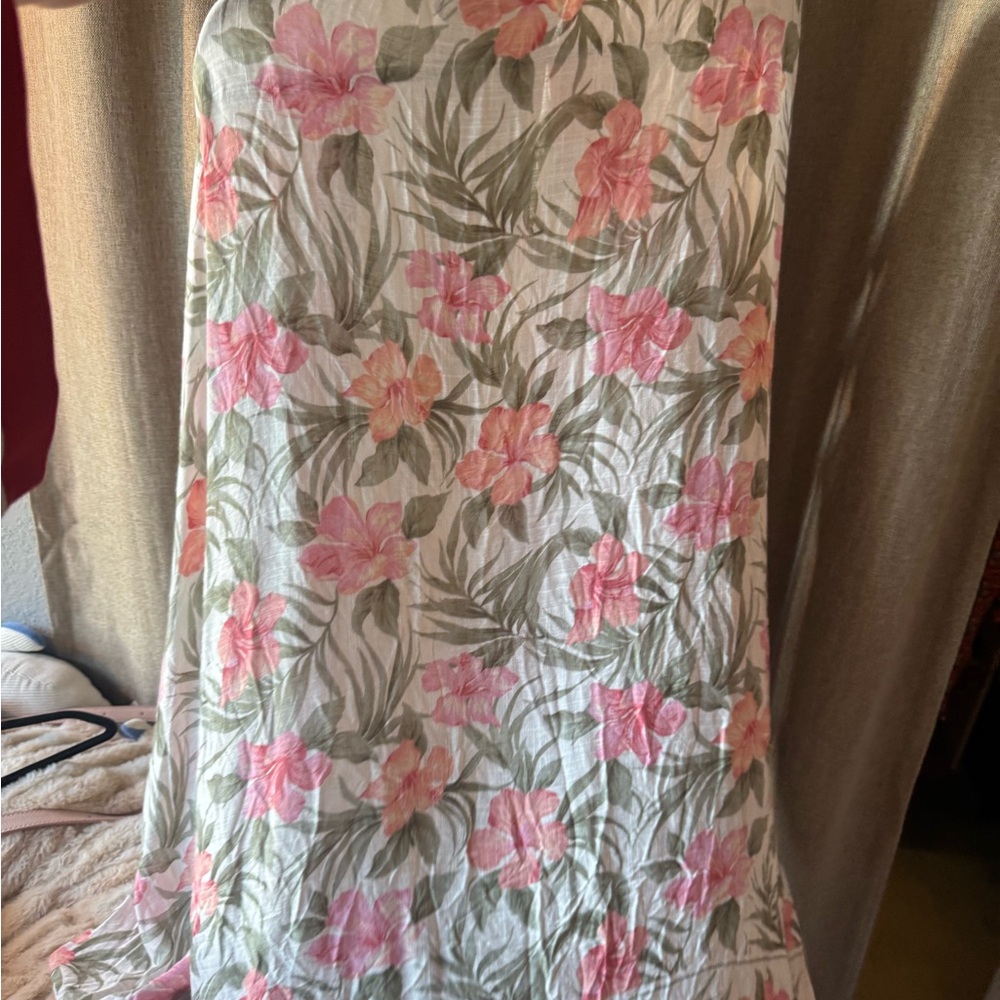 American Eagle Outfitters Floral Shawl - Pink and Olive - Picture 7 of 9